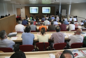 Jornada T&Atilde;&copy;cnica &acirc;��Sector de Automoci&Atilde;&sup3;n. Tendencias en los aceros de estampaci&Atilde;&sup3;n&acirc;��